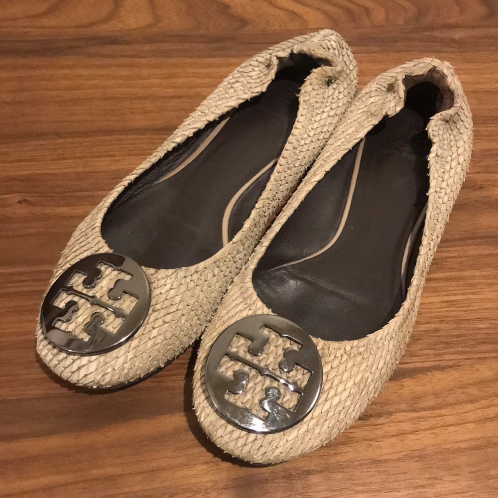 Tory Burch Leather Snake Reva Tan/Grey - Size 8.5